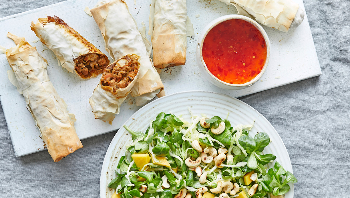 Ovnbagte forårsruller med kylling 