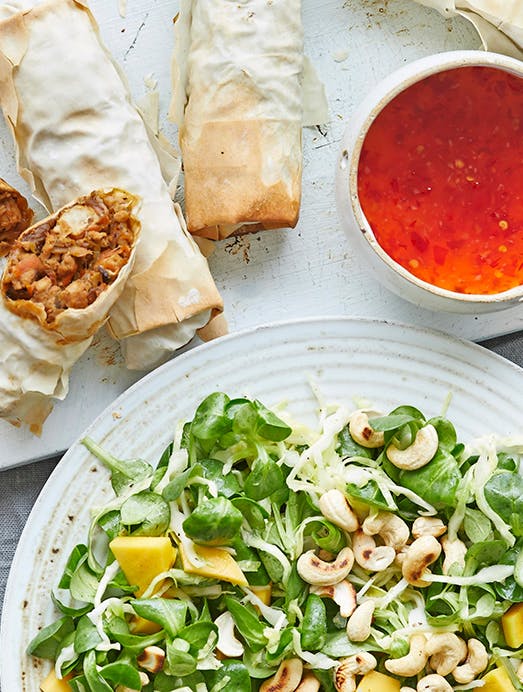 Ovnbagte forårsruller med kylling