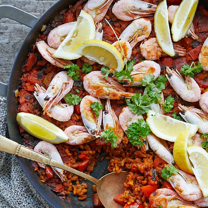 Paella med skalrejer og safran