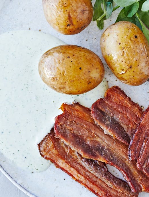 Stegt flæsk med kold persillecreme