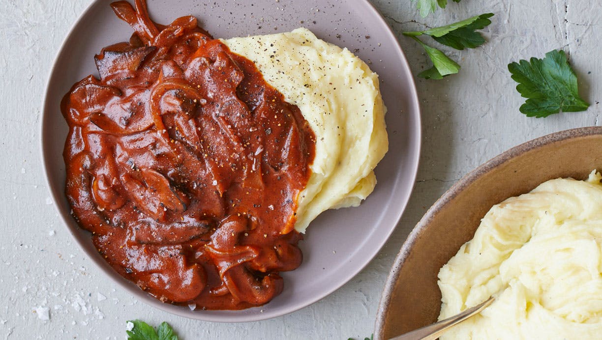 Vegetarisk stroganoff med kartoffelmos