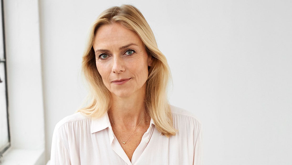 https://imgix.femina.dk/media/article/malou-aamund-portraet.jpg