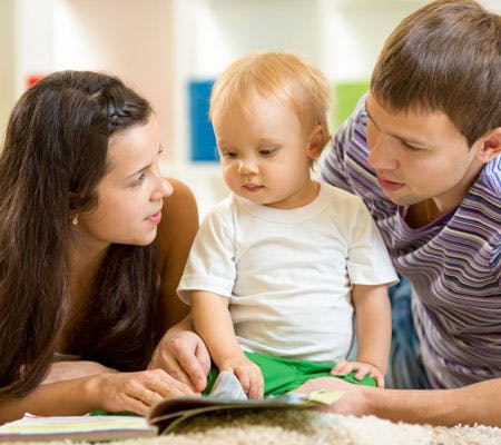 Mødre har markant mindre fritid end fædre, viser undersøgelse.