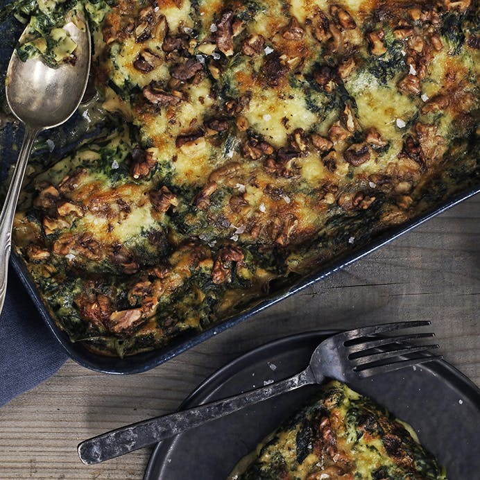 Opskrift på spinatlasagne med valnødder og svampe