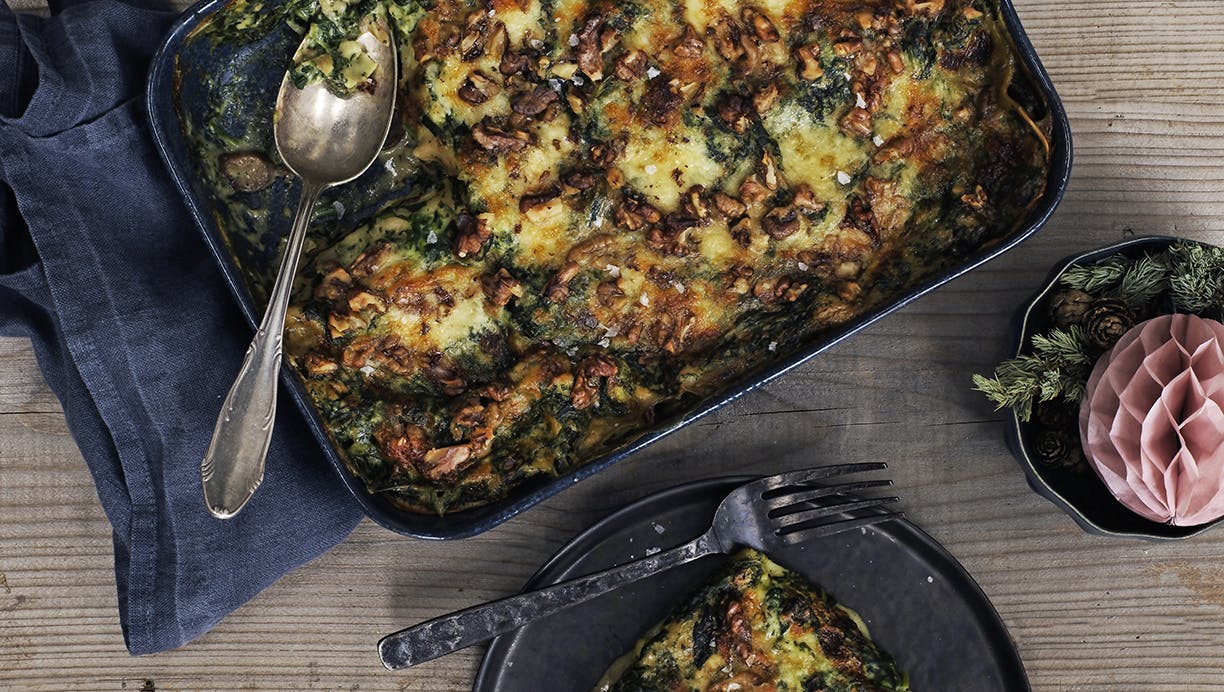 Opskrift på spinatlasagne med valnødder og svampe