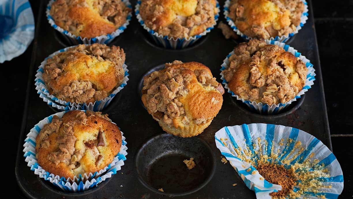 Pærecrumble-muffins