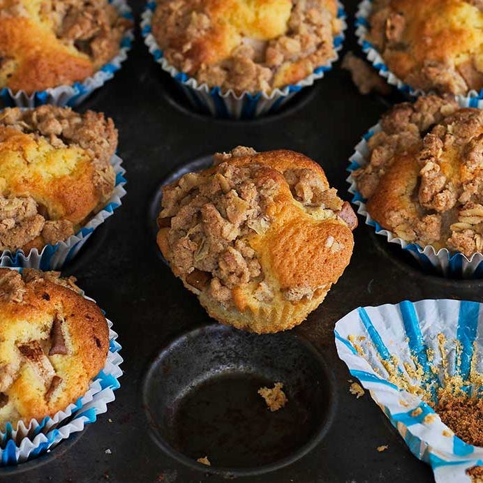 Pærecrumble-muffins