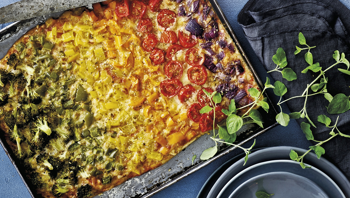 Regnbuepizza med grøntsager