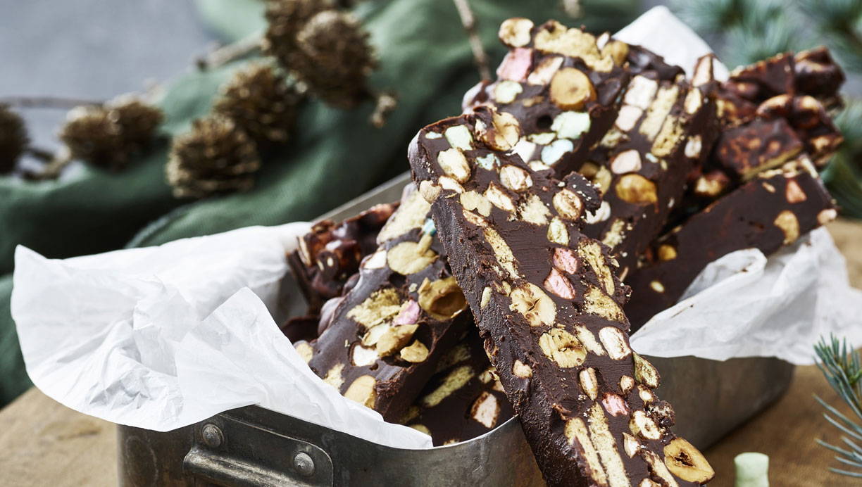 Rocky roads med skumfiduser, nødder og kiks