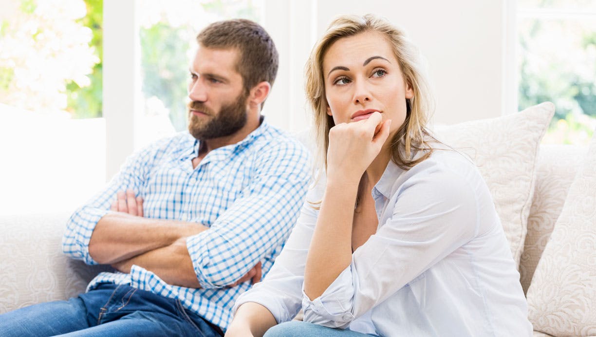 Undgå konflikt: Sådan håndterer du vennernes skilsmisse