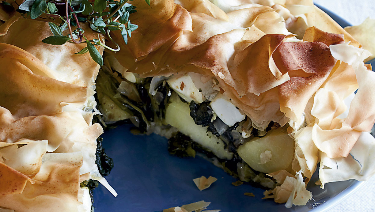 Spinattærte med feta og kartofler