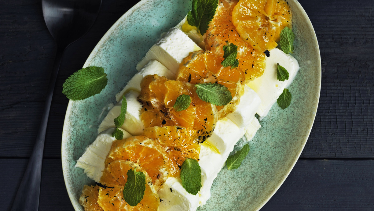 Vaniljeparfait med bagte klementiner og olivenolie