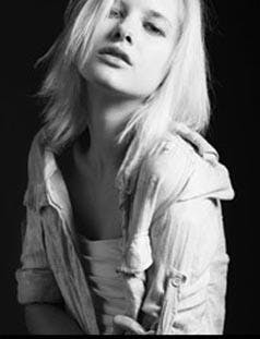 https://imgix.femina.dk/media/bbc7081aac16421b82e81c57eee73c46.jpg