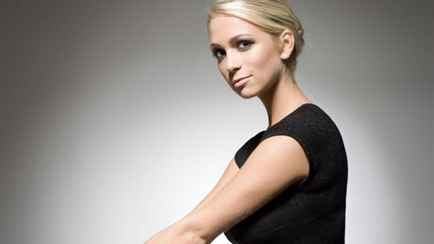 https://imgix.femina.dk/media/billeder/2012/december/sortkjole-prim.jpg