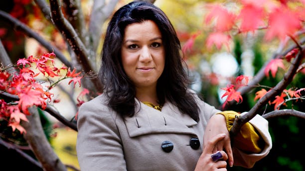 https://imgix.femina.dk/media/billeder/2012/november/simipris-prim.jpg