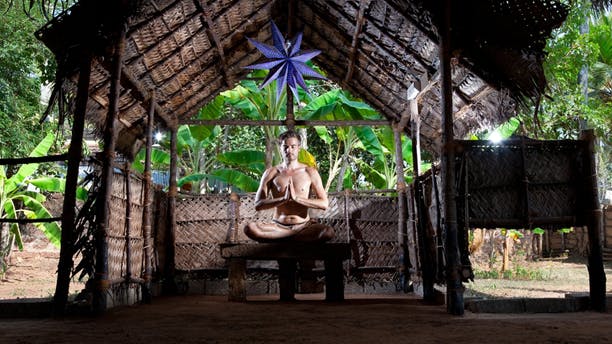 https://imgix.femina.dk/media/billeder/2013/april/ashram-prim.jpg