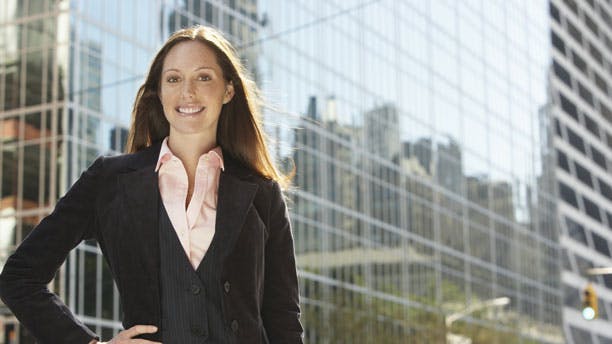 https://imgix.femina.dk/media/ce05efa440454401a59b5986917f244b.jpg