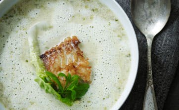 Hjertesalatsuppe med letrimmet torsk