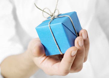 https://imgix.femina.dk/media/e21ea3b750b642eabadd52d19dd9f7b7.jpg