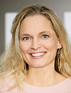https://imgix.femina.dk/media/f093553d171e402fb359fa9311c1477e_6.jpg