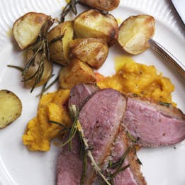 Ristet andebryst på græskarpuré er en dejlig hovedret