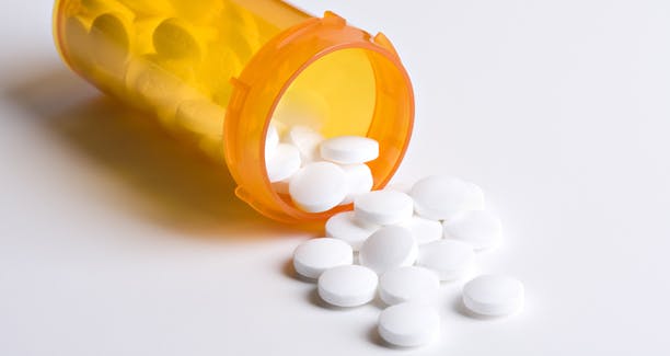 https://imgix.femina.dk/media/sondag/2012/08/32/medicin-paa-nettet/medicin-paa-nettet-stor.jpg