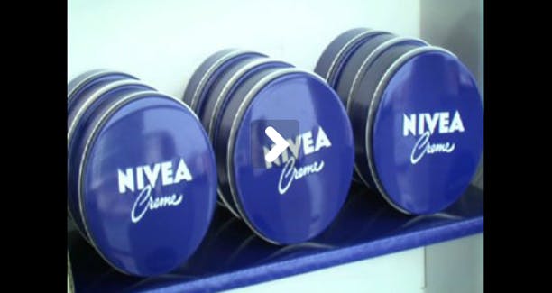https://imgix.femina.dk/media/sondag/2012/09/37/nivea/nivea-stor.jpg