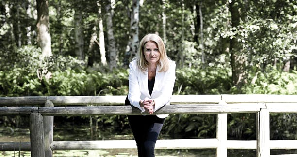 https://imgix.femina.dk/media/sondag/2012/10/40/helle-thorning/helle-thorning-portraet-stor.jpg