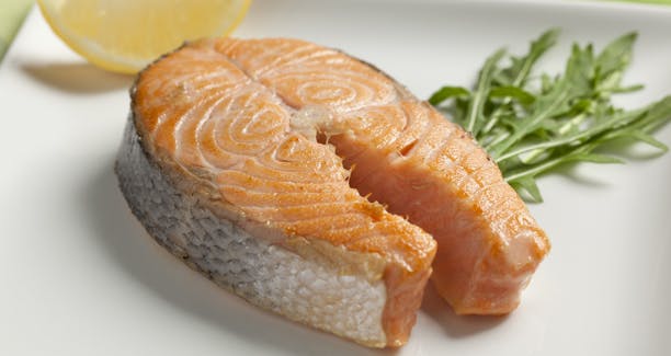 https://imgix.femina.dk/media/sondag/2012/12/51/fed-fisk/fed-fisk-stor.jpg