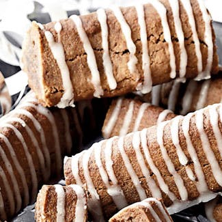 Hjemmelavet kransekage med chokolade