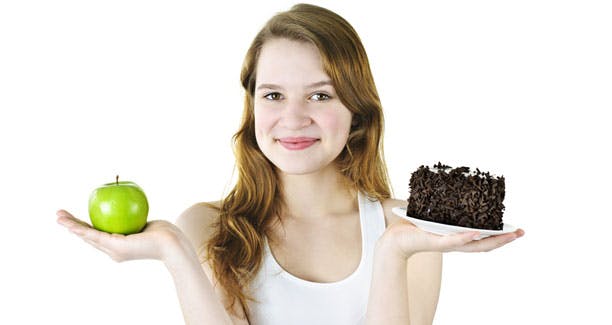 Slankekur - derfor må du gerne snyde med et stykke chokoladekage