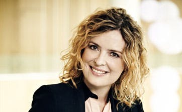 https://imgix.femina.dk/media/websites/femina-dot-dk/website/dig-og-dit-liv/klummer/2012/camilla-kjems-2012/1245-camilla-2-copy-2.jpg