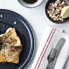 https://imgix.femina.dk/media/websites/femina-dot-dk/website/mad/ugens-madplan/2012/12/1250-madplan/1250-mad-fredag-copy-2.jpg
