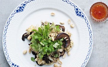 Stegte ris med svampe