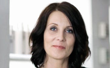 https://imgix.femina.dk/media/websites/femina-dot-dk/website/mode/makeover/2012/06/1224-ny-kvinde/1224-ny-kvinde-efter-copy-2.jpg