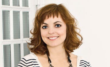 https://imgix.femina.dk/media/websites/femina-dot-dk/website/mode/makeover/2012/06/1225-ny-kvinde/1225-ny-kvinde-1-swi.jpg
