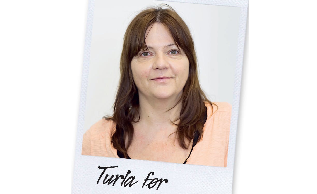 https://imgix.femina.dk/media/websites/femina-dot-dk/website/mode/makeover/2013/05/1318-makeover-turla/1318-makeover-foer-copy.jpg