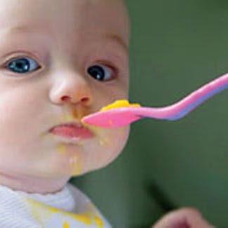 Dit barn er tidligst klar til skemad i 4-månedersalderen.