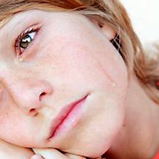 https://imgix.femina.dk/media/websites/mama/boernefamillie/2014/november/sorg612x325.jpg