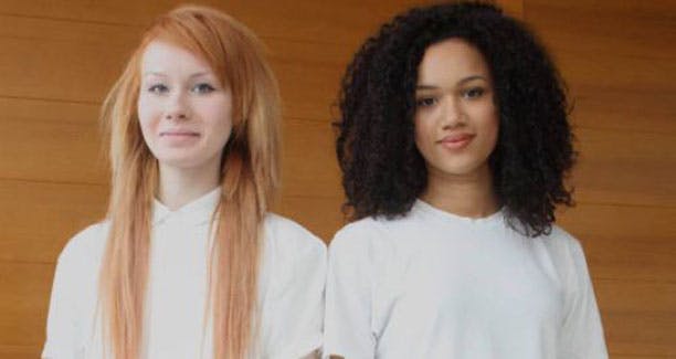 https://imgix.femina.dk/media/websites/mama/boernefamillie/2015/februar/twins612.jpg