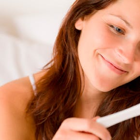 Hvordan fungerer en graviditetstest?