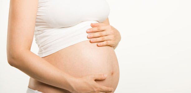 https://imgix.femina.dk/media/websites/mama/gravid/gravidsaetxprim.jpg