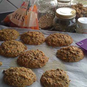 https://imgix.femina.dk/media/websites/mama/mad/sund-indefra/morgenmad/glutenfridrmmeboller2prim.jpg