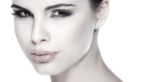 https://imgix.femina.dk/media/websites/qmag-dot-dk/website/egangsbilleder-2013/april/sukker-p.jpg