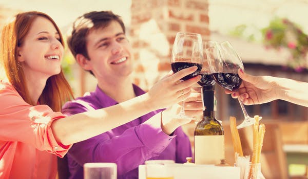 https://imgix.femina.dk/media/websites/qmag-dot-dk/website/egangsbilleder-2013/august/2013-33-vin-p.jpg