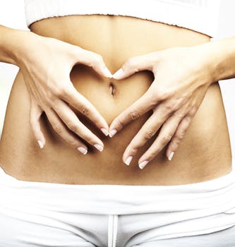 https://imgix.femina.dk/media/websites/qmag-dot-dk/website/engangsbilleder-2012/oktober/2012-41-kraeftsymptomer-p.jpg