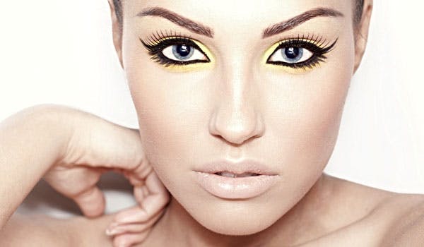 https://imgix.femina.dk/media/websites/qmag-dot-dk/website/engangsbilleder-2014/frebruar/eyeliner-p.jpg