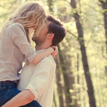 Det burde være den mest romantiske dag på året, men tiltrods for romantikken viser det sig at, hver 3. kan ikke huske at have fået sex på valentinsdag den 14. februar