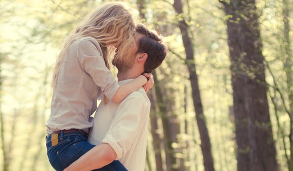 Det burde være den mest romantiske dag på året, men tiltrods for romantikken viser det sig at, hver 3. kan ikke huske at have fået sex på valentinsdag den 14. februar