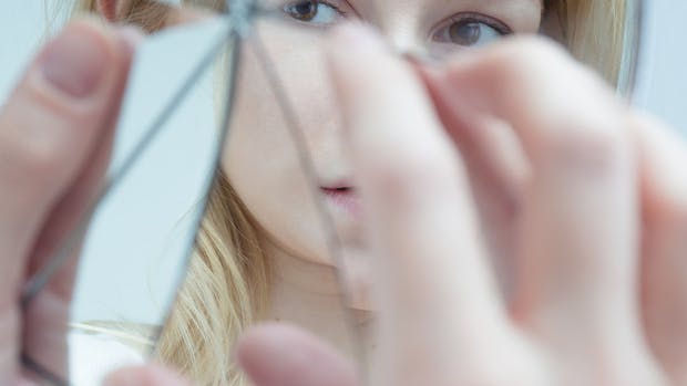 Kvinde i spejlbillede